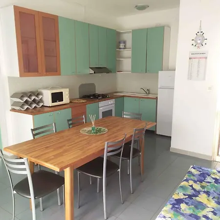 In 25001 Apartment Rosolina Mare