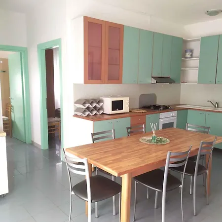 In 25001 * Rosolina Mare