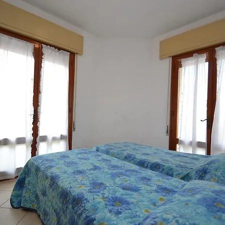 In 25001 * Rosolina Mare